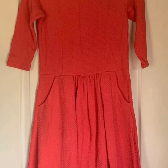 Matilda Jane Coral Virginia textured dress. - Picture 2 of 3